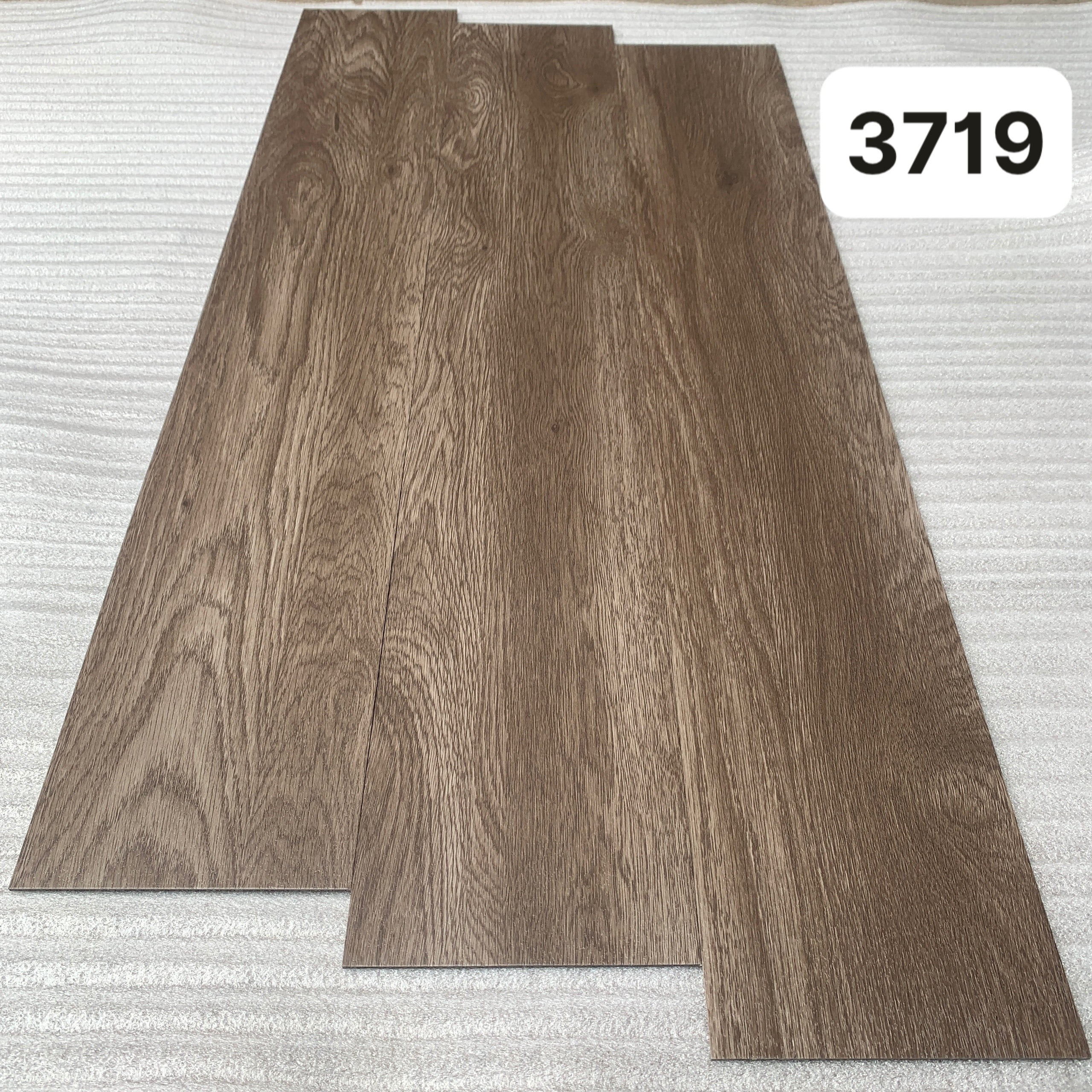 Sàn Nhựa Dán Keo IB 3719 Sàn Nhựa Dán Keo IB 3719