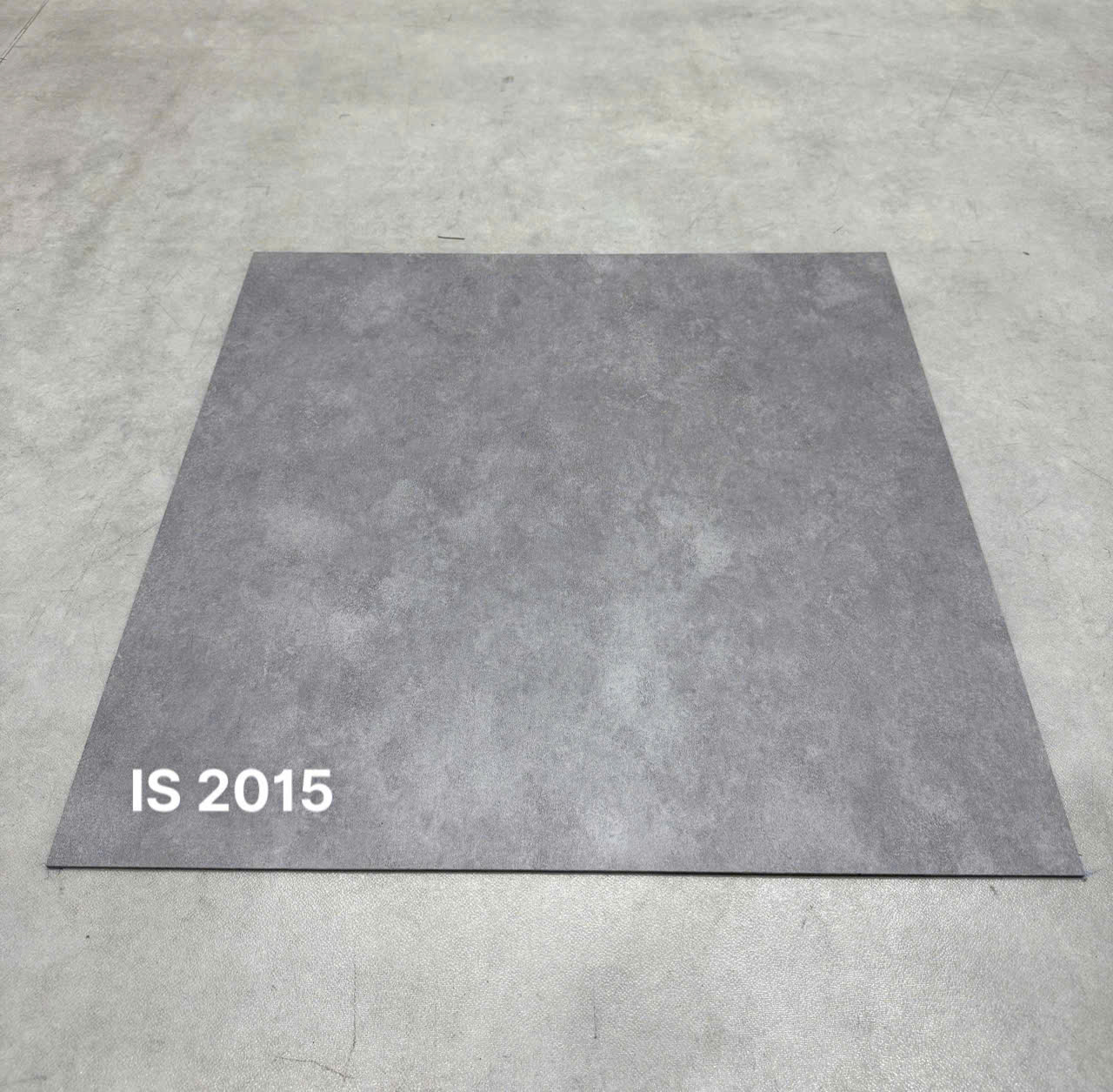 Sàn Nhựa Vân Bê Tông IS 2015